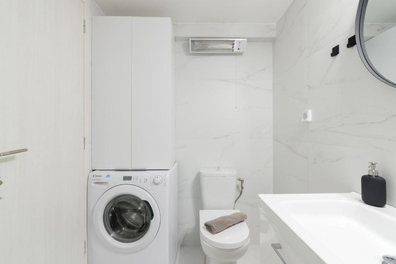 Apartment For 3 Ppl In Варкіза Екстер'єр фото