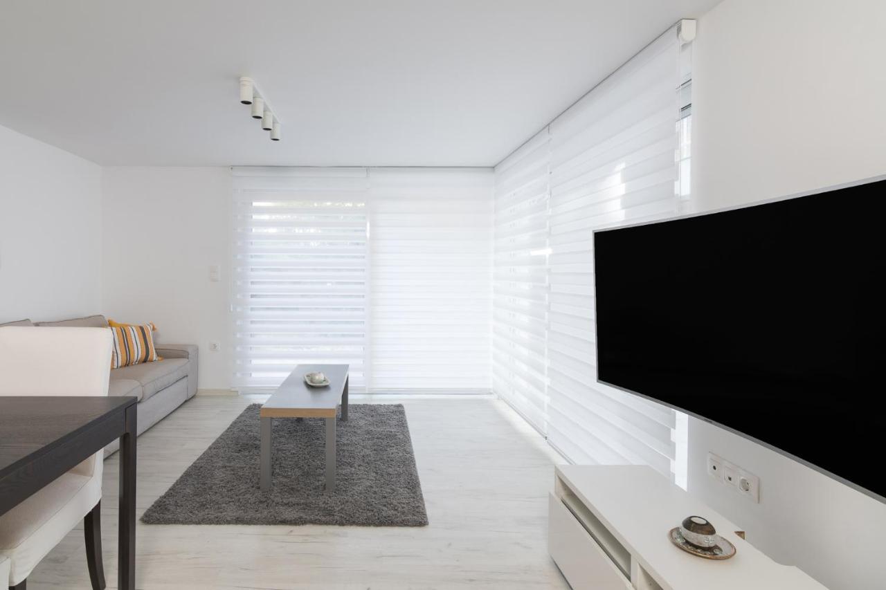 Apartment For 3 Ppl In Варкіза Екстер'єр фото